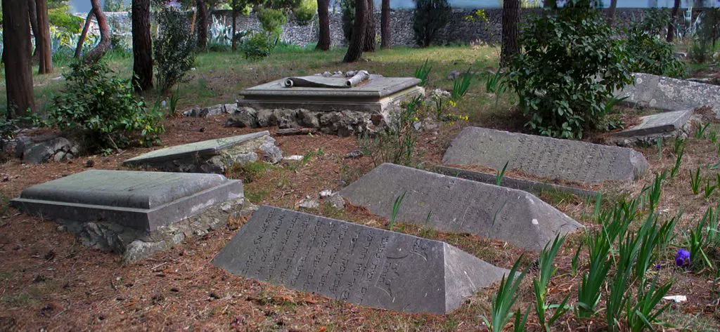 Vieux cimetière juif sur Marjan, Split