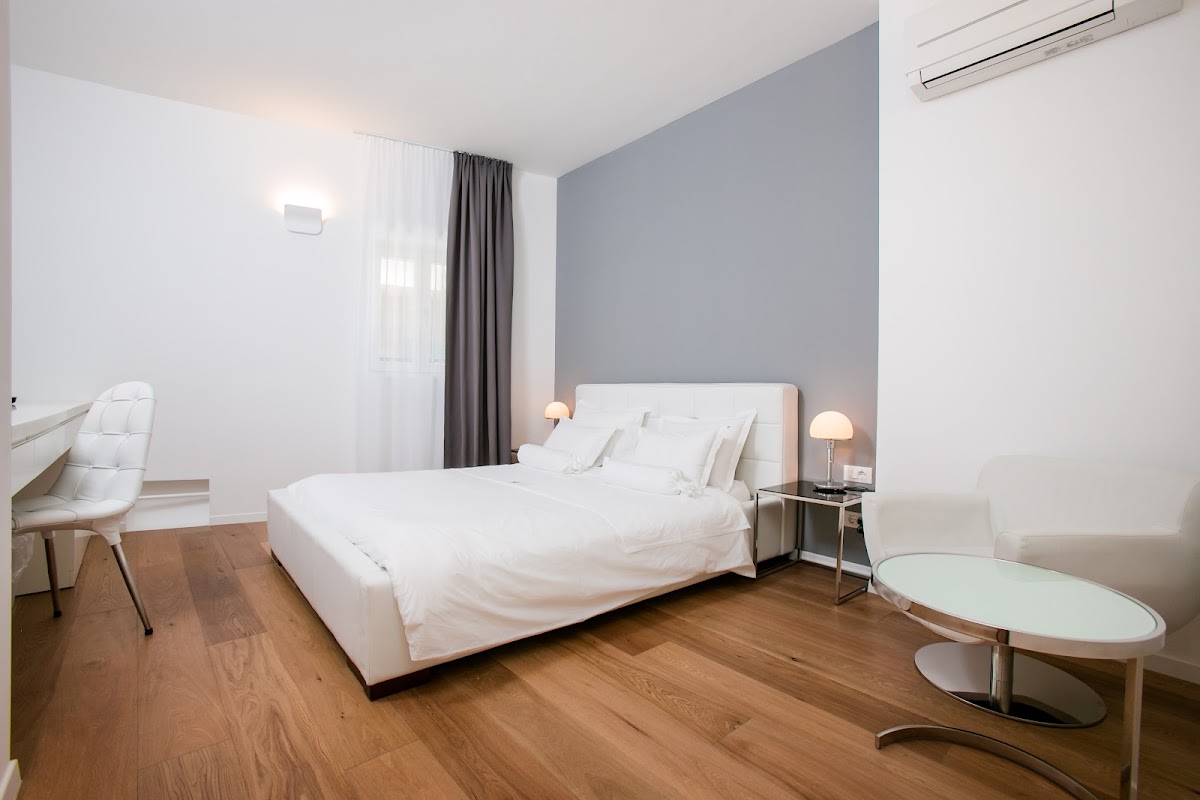 Divota Apartment Hotel, Split